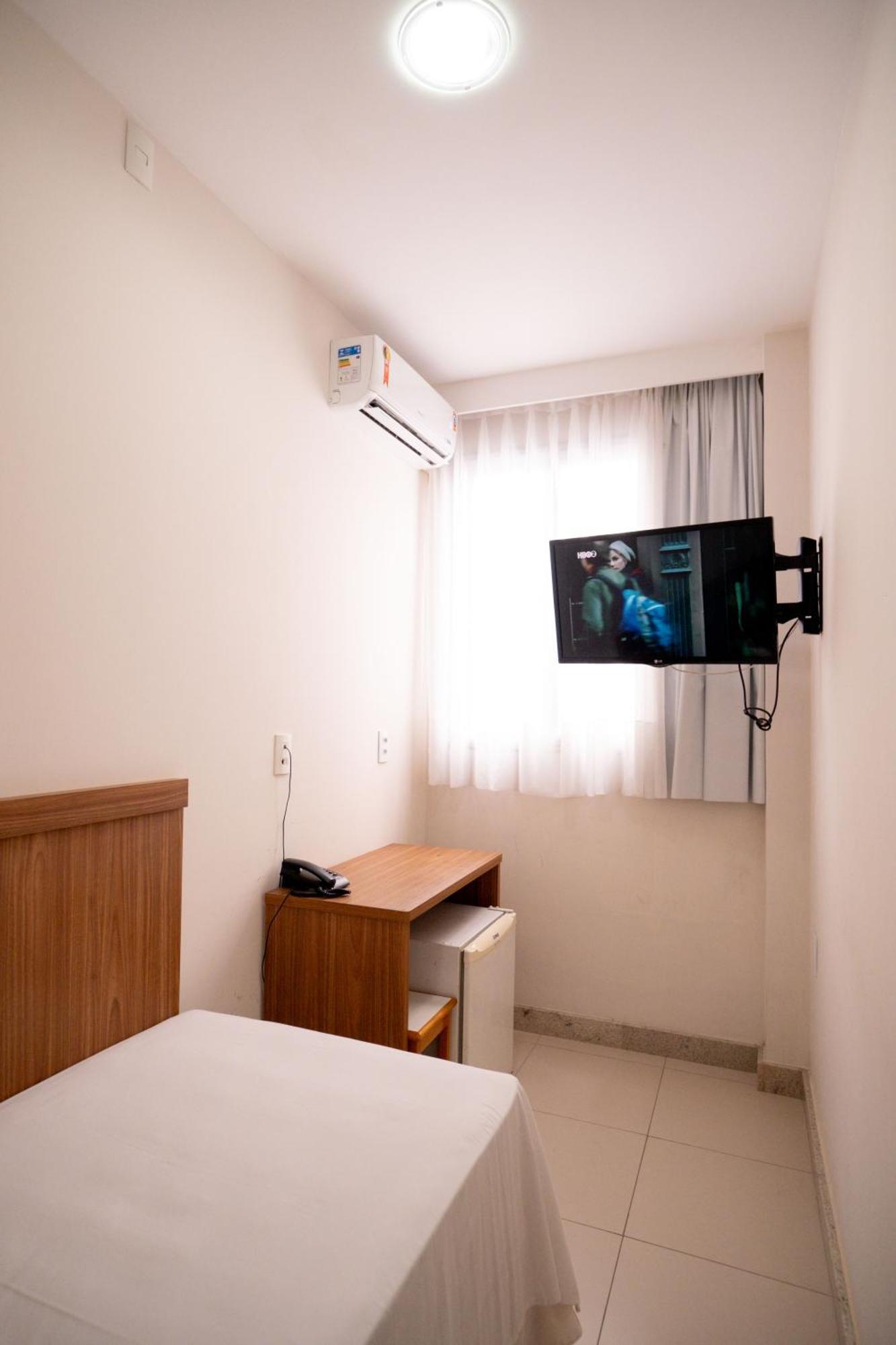 Hotel Conceicao لينهارس المظهر الخارجي الصورة